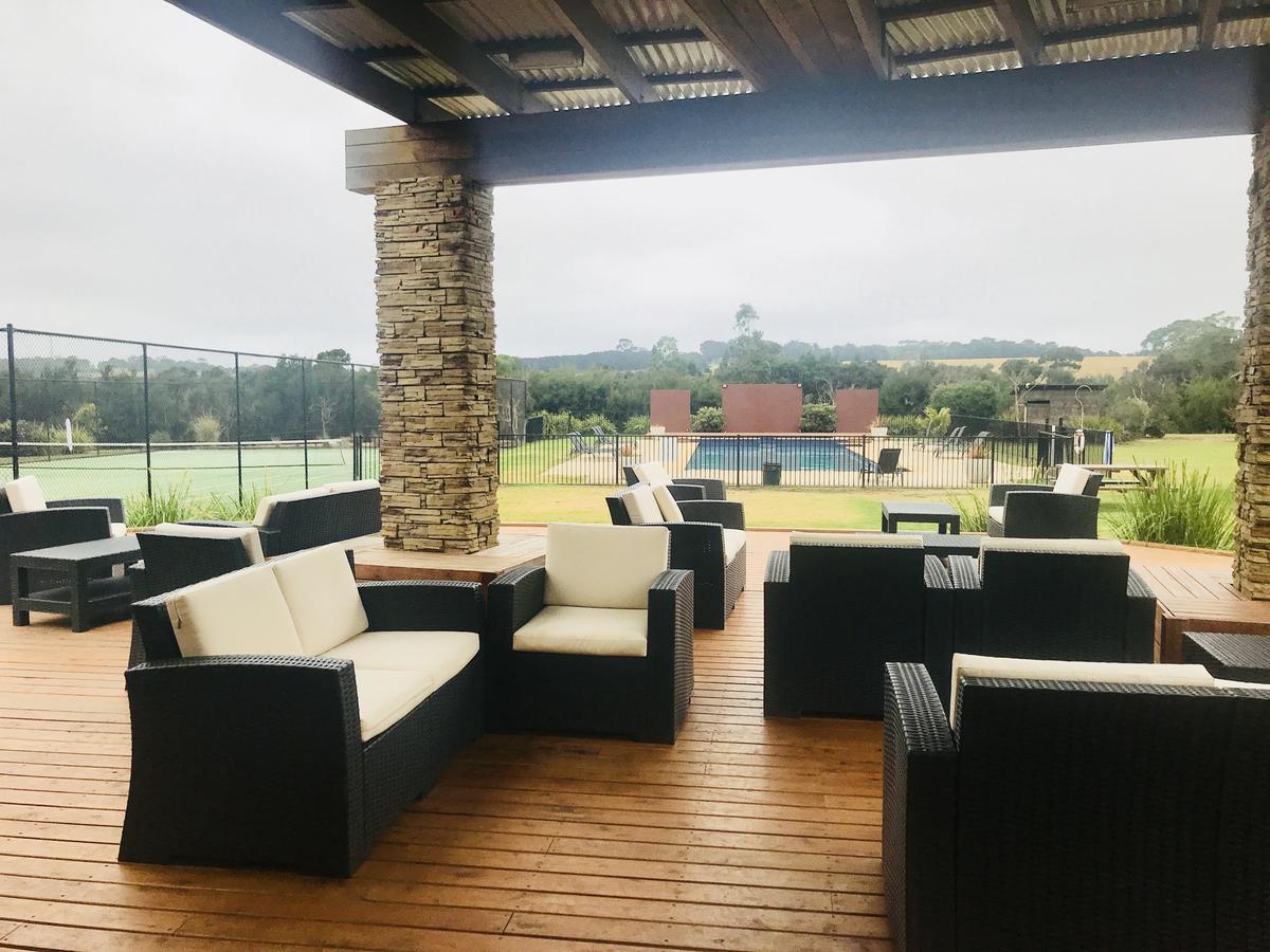 Couple'S Luxury Resort Spa Retreat Cowes Exterior photo